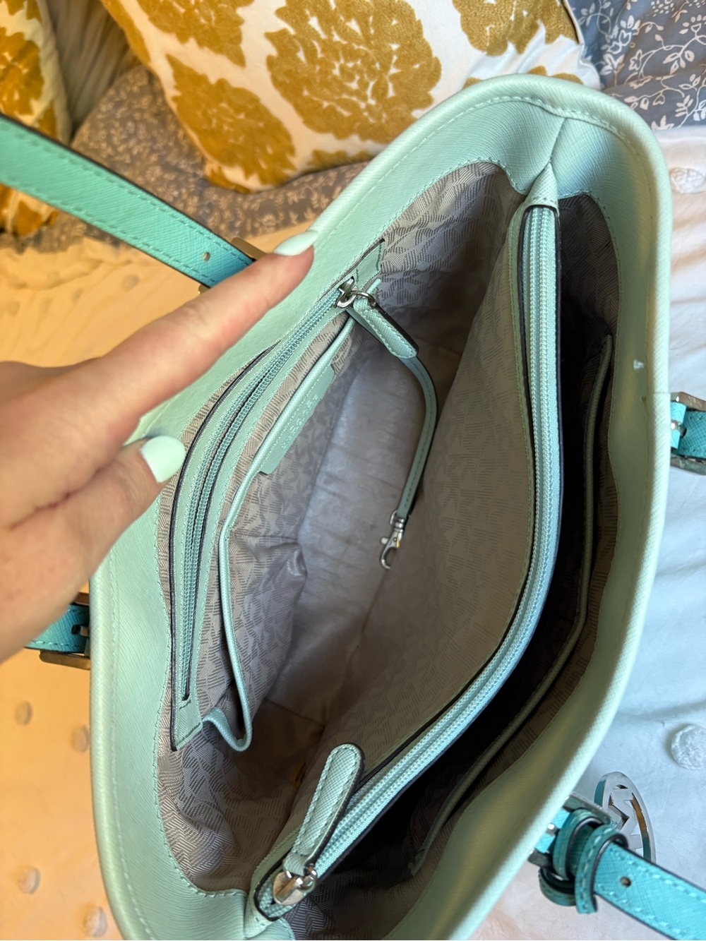 Michael Kors Two-Tone Aqua & Light Teal Leather Tote - Picture 4 of 8